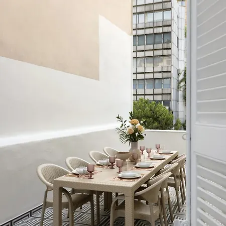 Loft In Acropolis Apartment